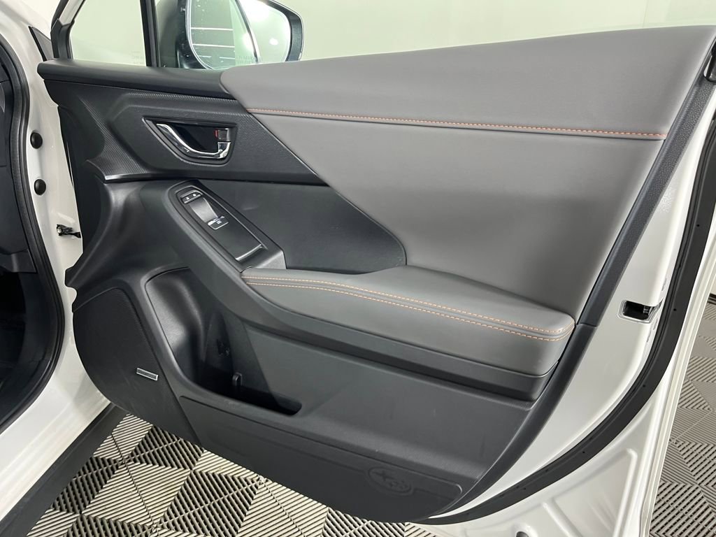 Used 2024 Subaru Crosstrek 2.5i Limited w/ Popular Package #3A image 16