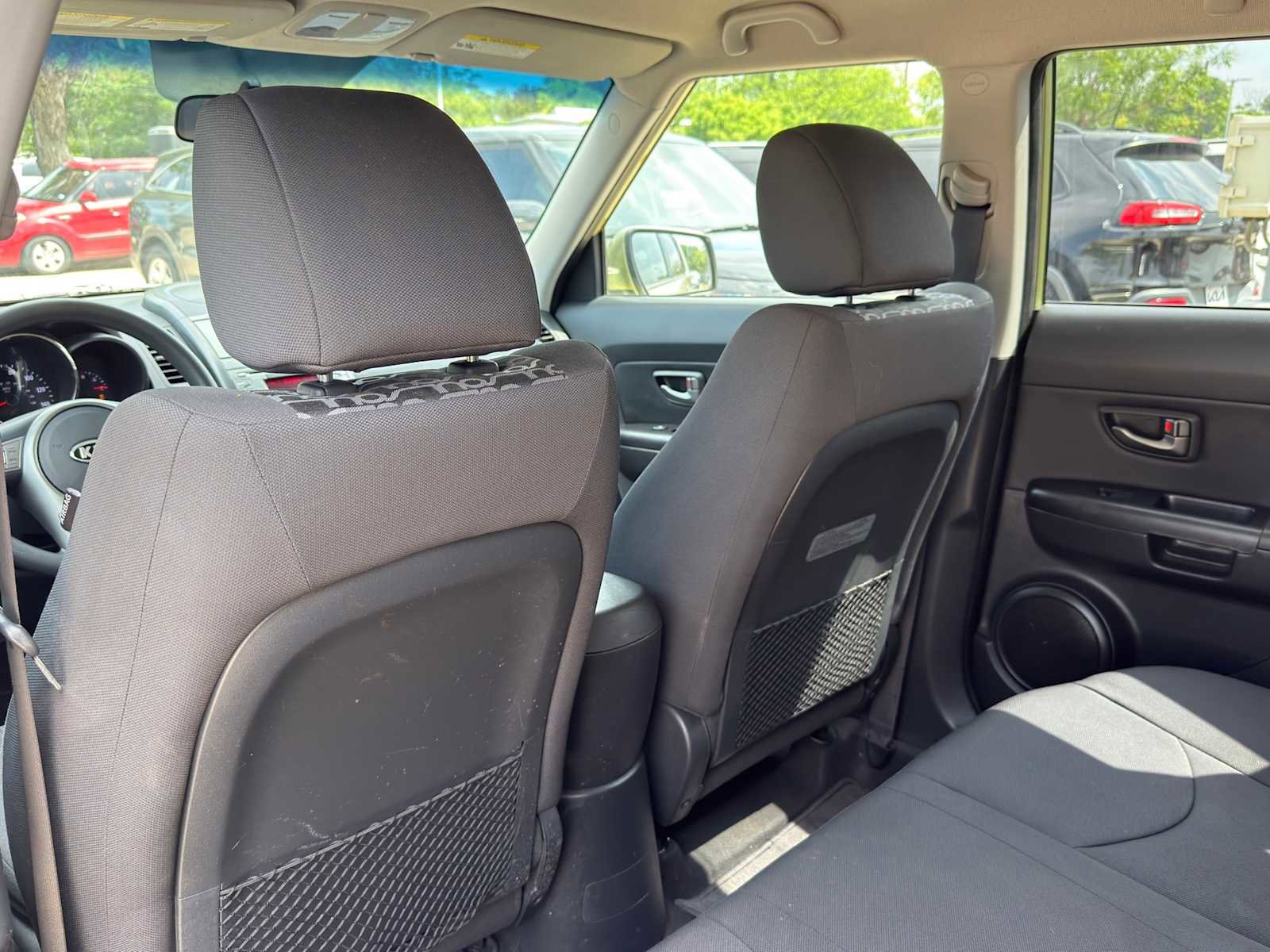 Used 2010 Kia Soul + FWD image 23