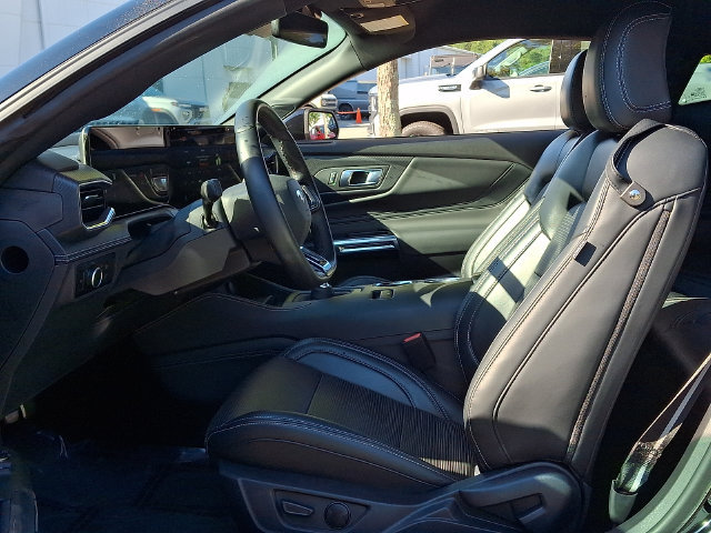 Used 2024 Ford Mustang GT Premium RWD image 13