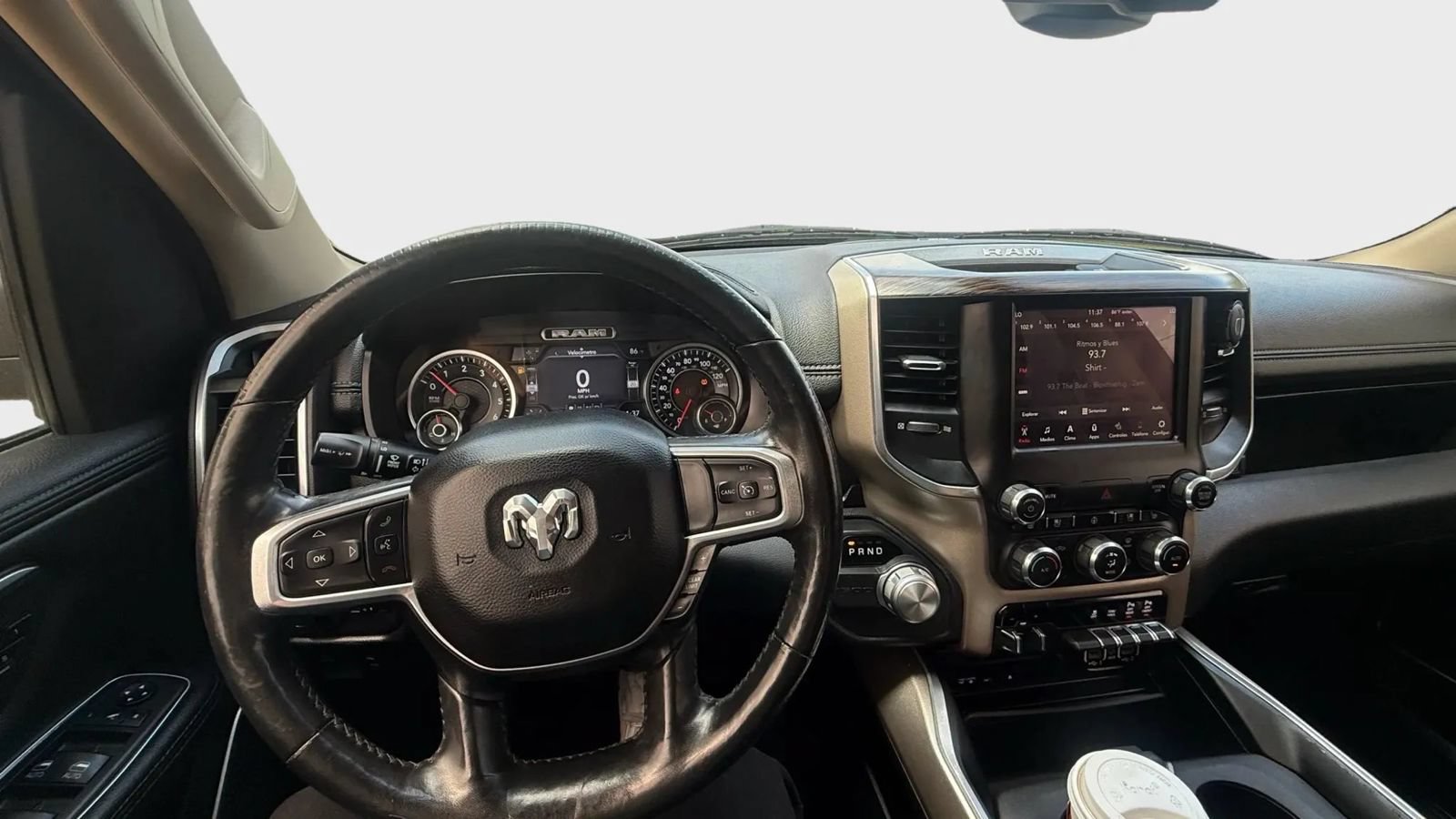 Used 2019 RAM 1500 Laramie RWD image 6