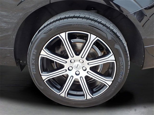Used 2020 Volvo XC60 T6 Inscription w/ Protection Package Premier image 31