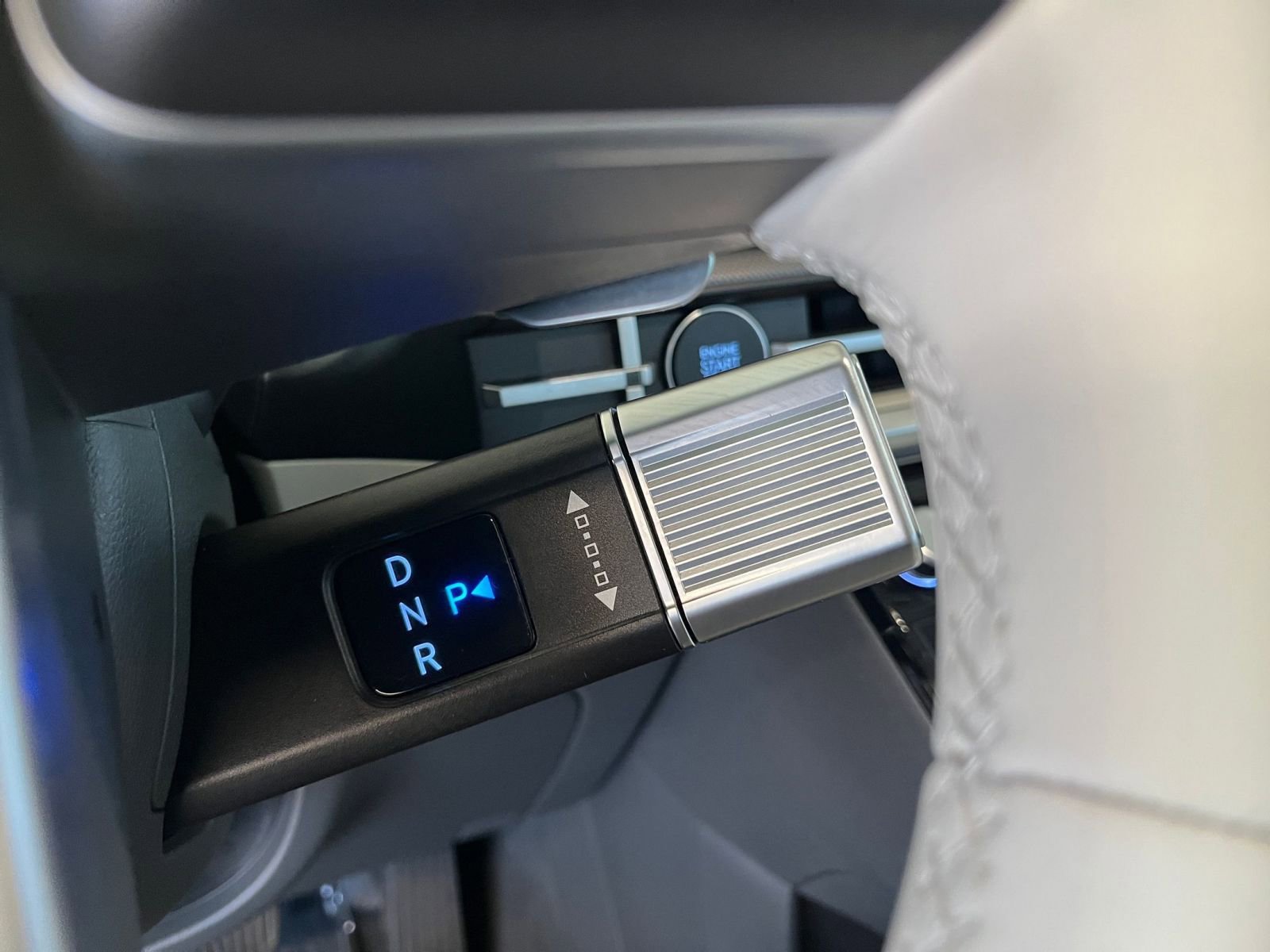 Used 2025 Hyundai Santa Fe SEL AWD/4WD image 44