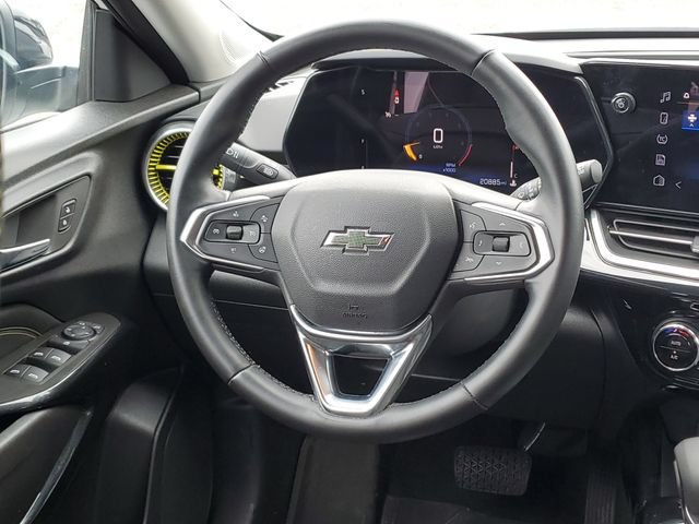 Certified 2025 Chevrolet Trax ACTIV w/ Driver Confidence Package FWD image 25