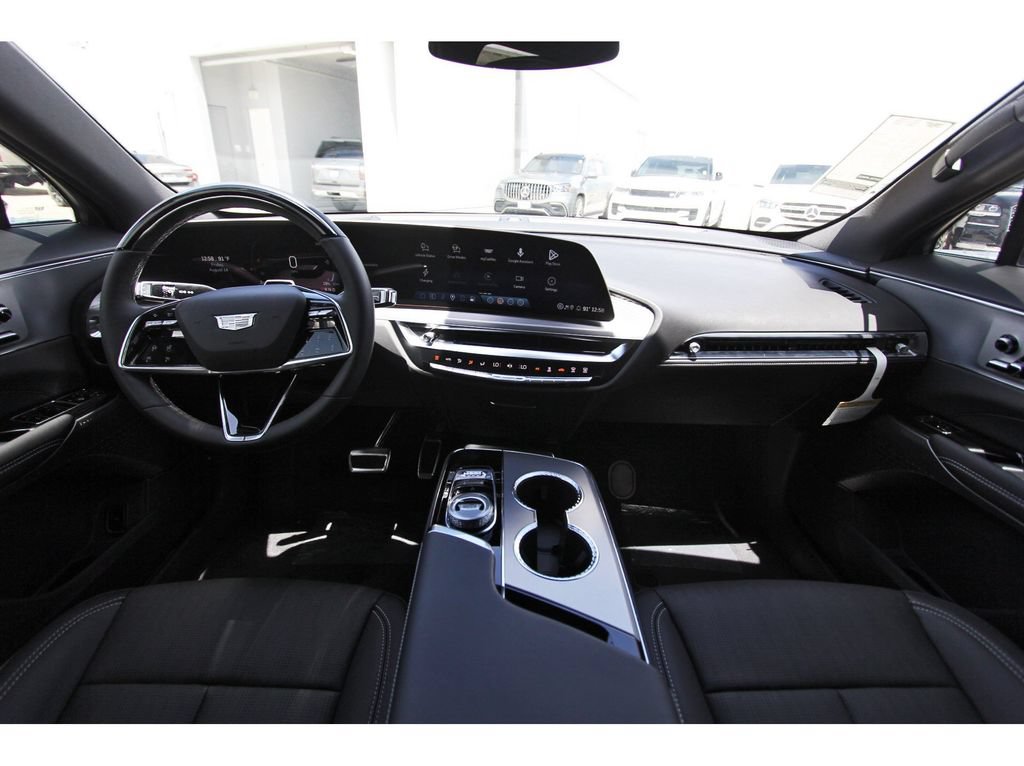 New 2027 Cadillac Lyriq Sport AWD/4WD image 9
