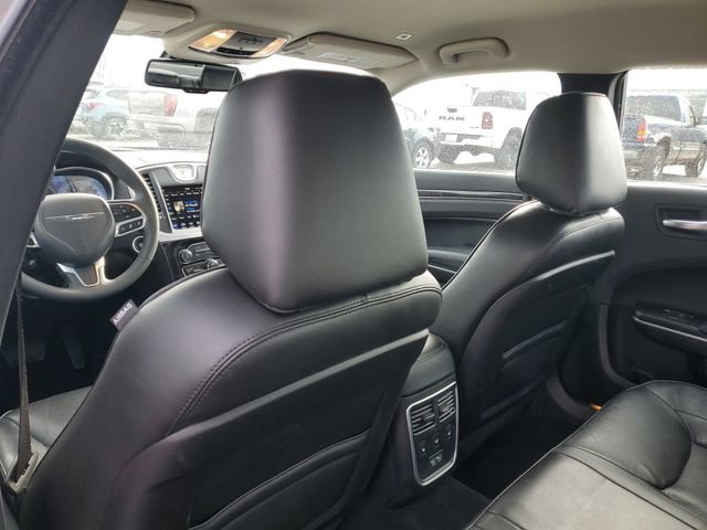 Used 2023 Chrysler 300 Touring L w/ Safetytec Plus Group image 10