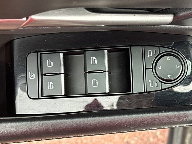 Used 2024 MAZDA CX-30 AWD 2.5 S w/ Select Sport Pkg image 12