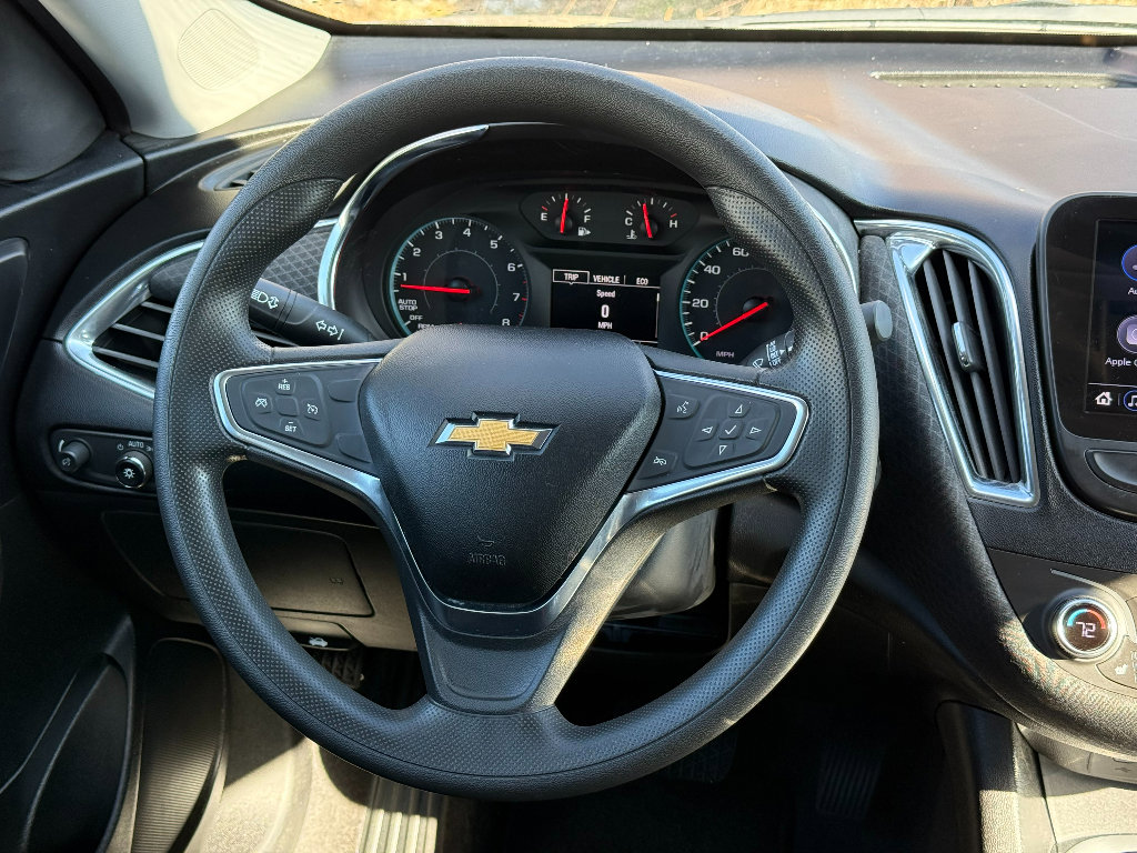 Used 2019 Chevrolet Malibu LT image 31