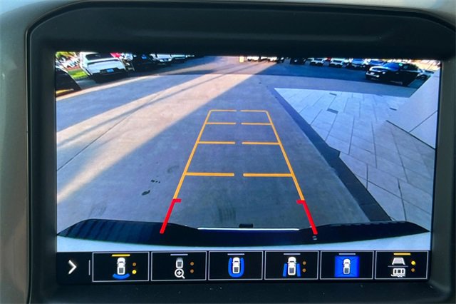 Used 2021 Chevrolet Silverado 2500 LTZ w/ LTZ Premium Package image 27