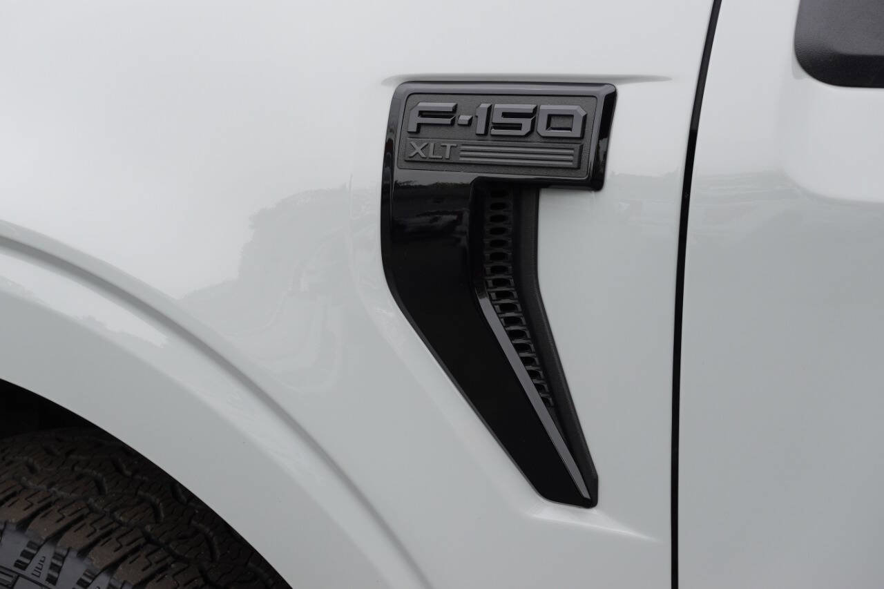 Used 2024 Ford F150 XLT w/ XLT Black Appearance Package AWD/4WD image 13