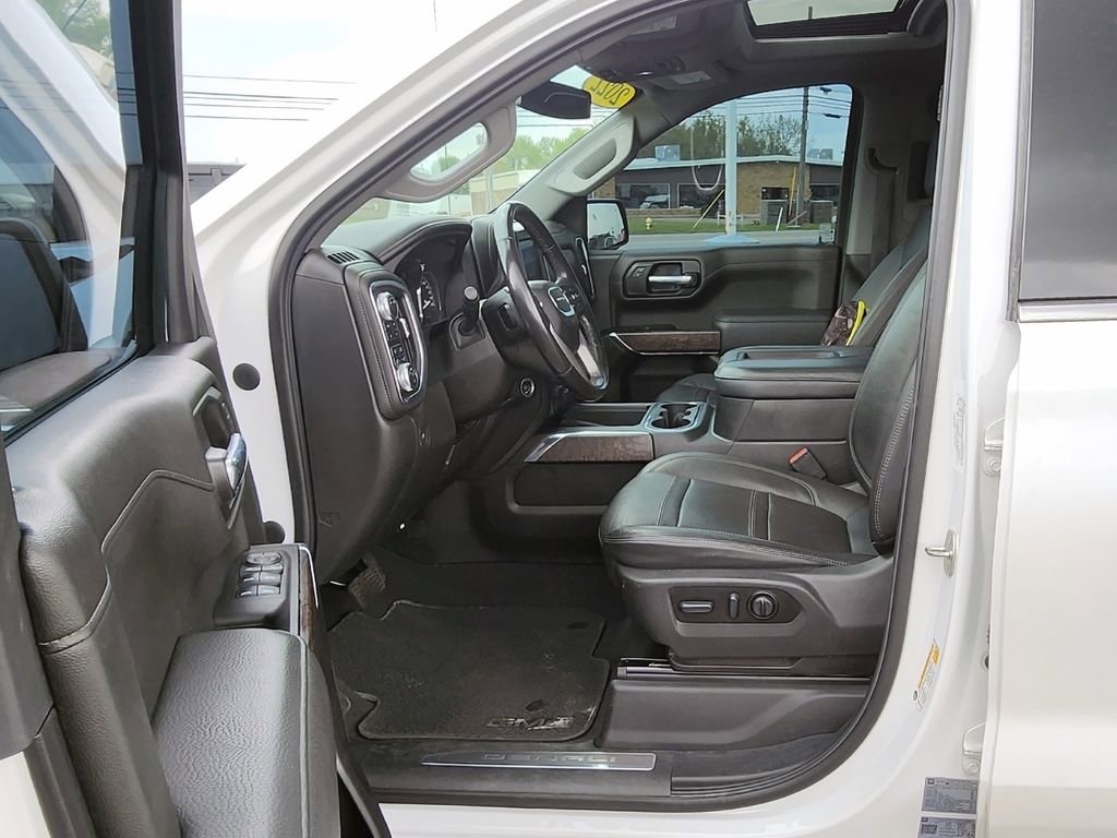Used 2022 GMC Sierra 1500 Denali w/ Denali Premium Package AWD/4WD image 25