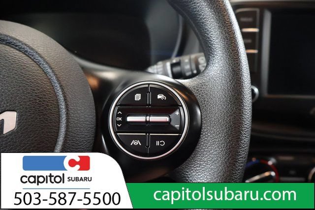 Used 2023 Kia Soul LX w/ LX Technology Package FWD image 18