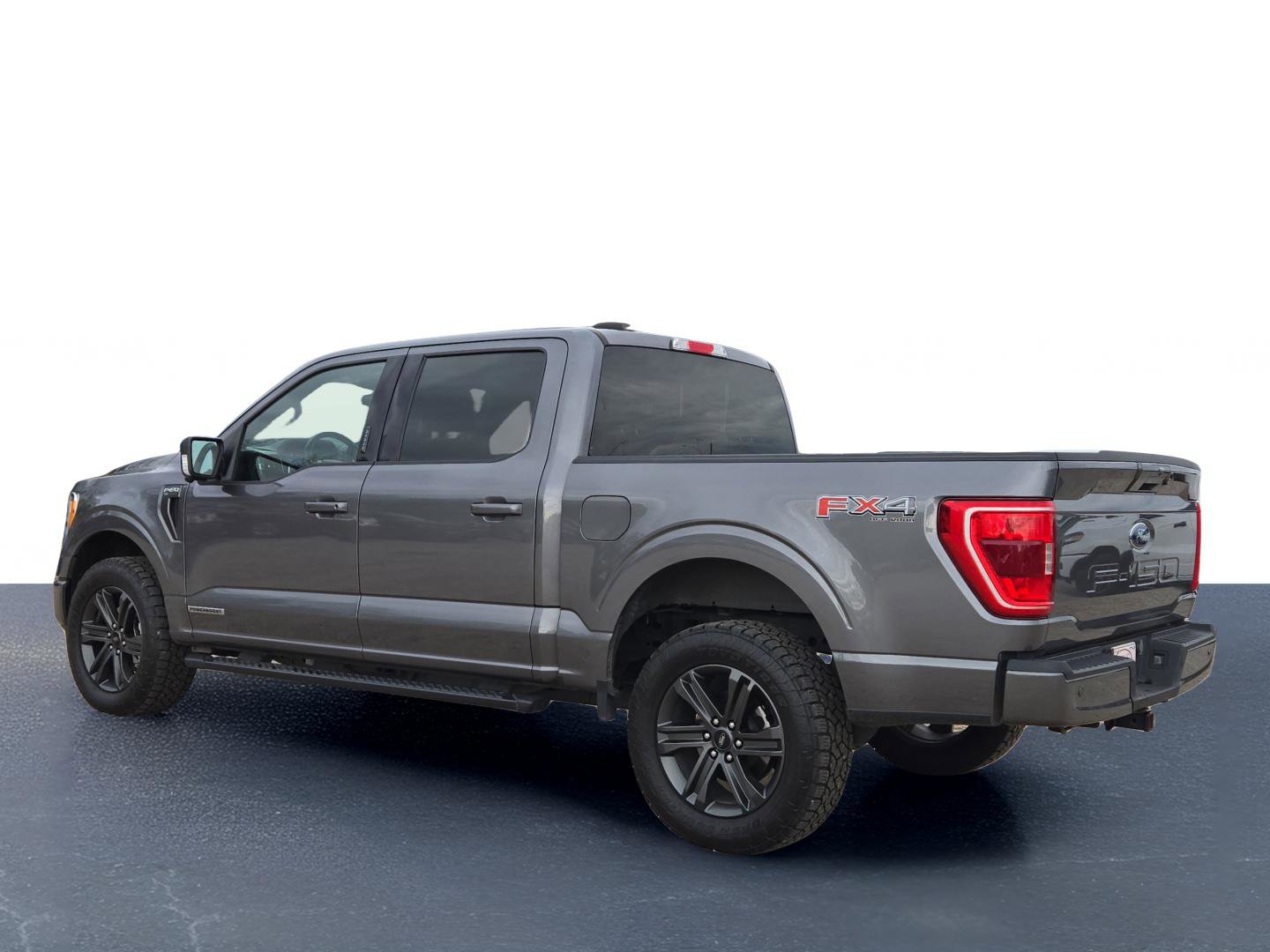 Used 2023 Ford F150 XLT w/ Equipment Group 302A High image 11