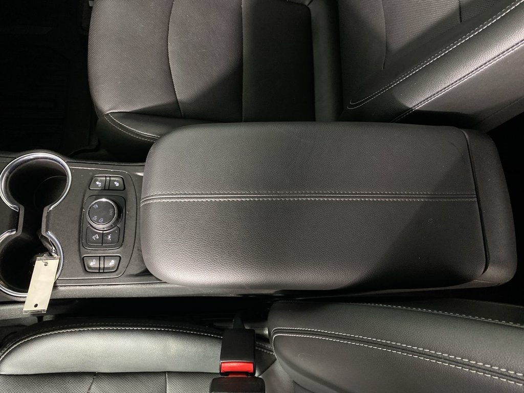 Certified 2023 GMC Terrain SLT AWD/4WD image 20