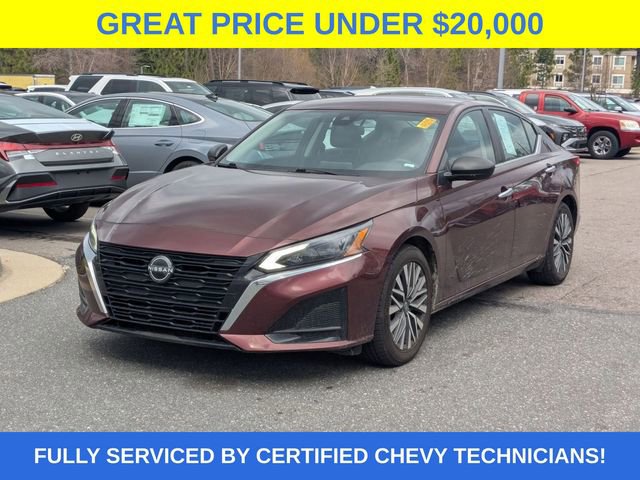 Used 2024 Nissan Altima 2.5 SV image 7
