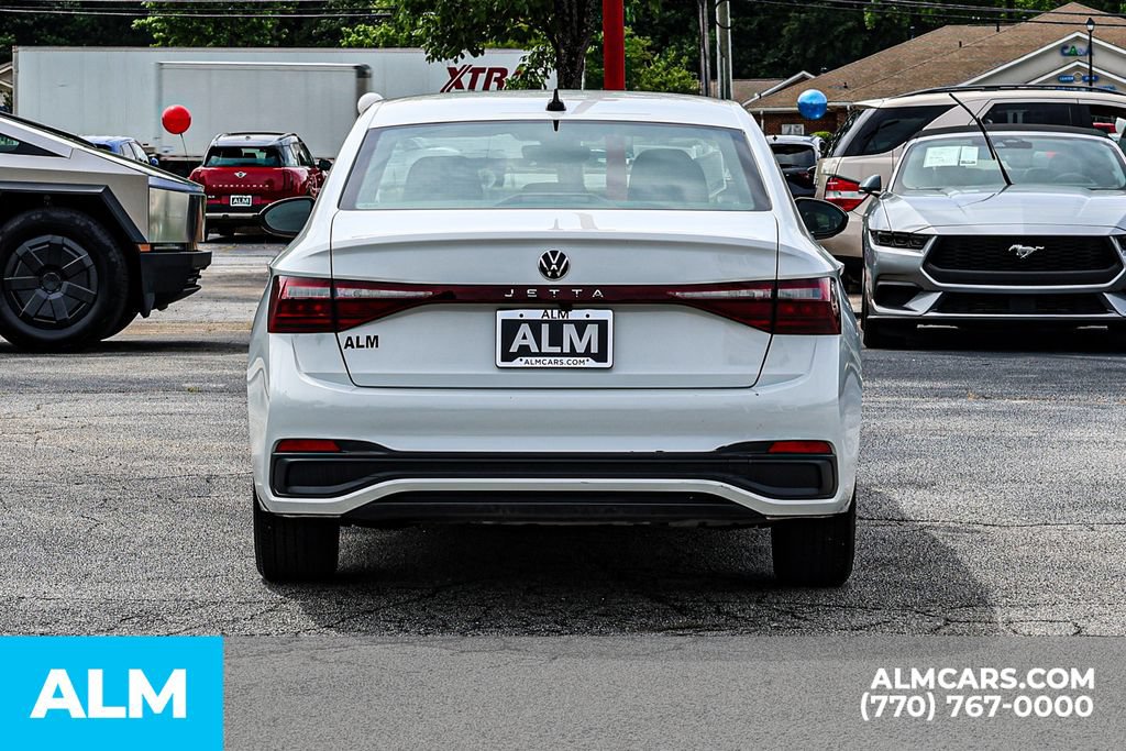 Used 2025 Volkswagen Jetta Sport FWD image 11