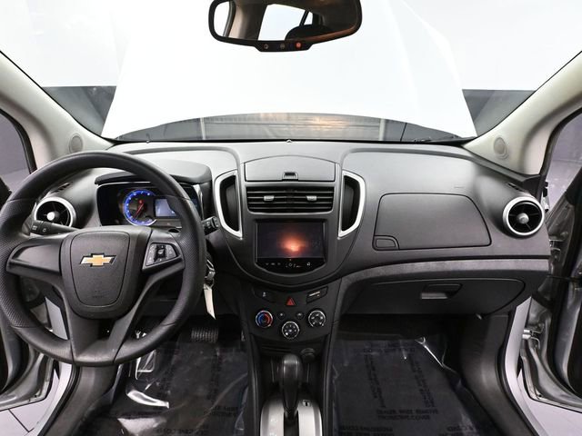 Used 2016 Chevrolet Trax LS image 22