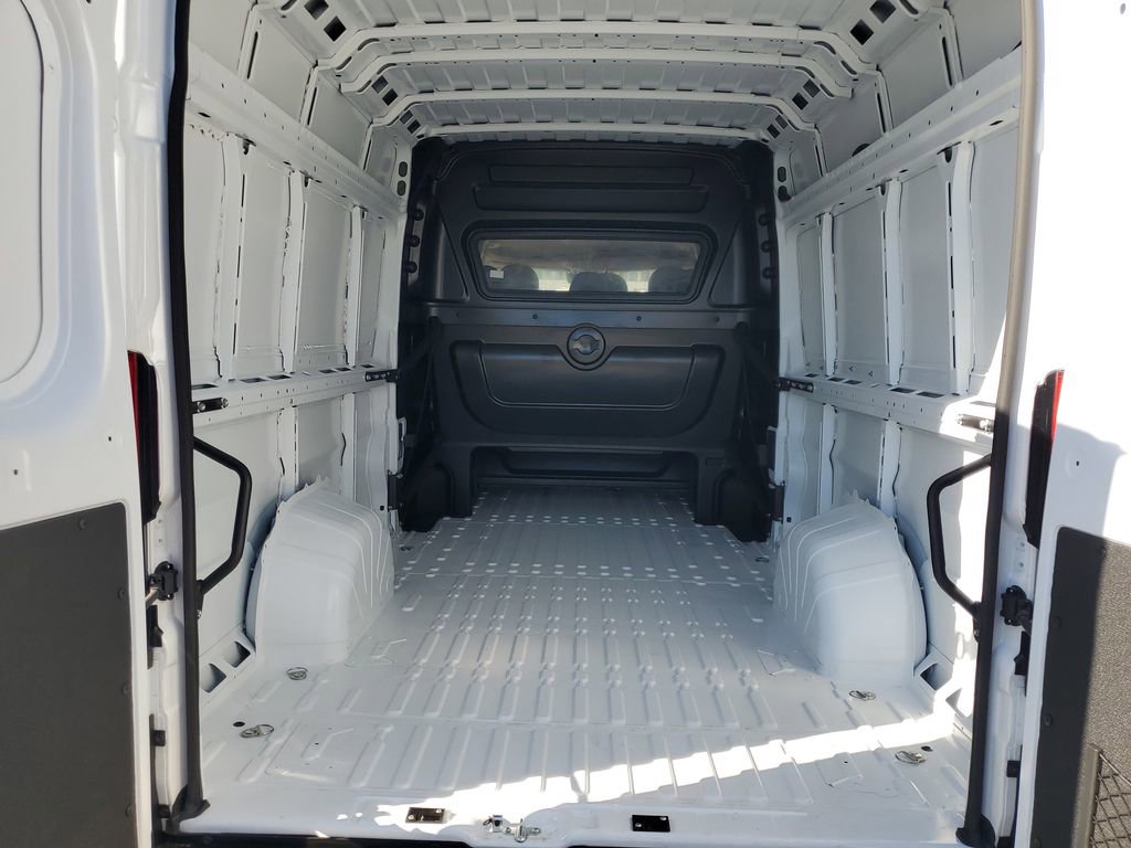 New 2026 RAM ProMaster 3500 w/ Crew Van Package image 12