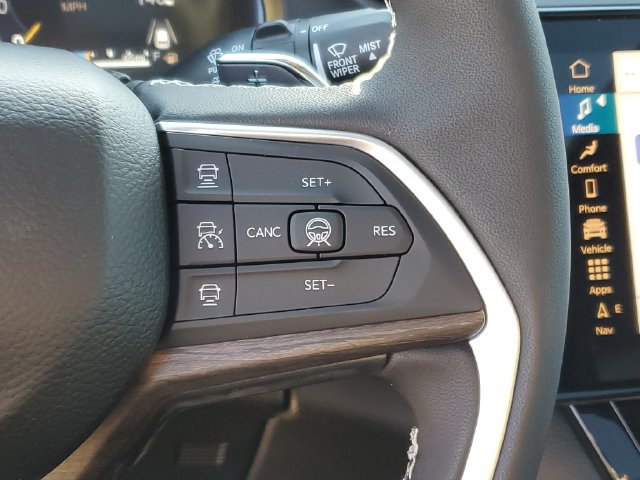New 2027 Jeep Grand Cherokee L Limited AWD/4WD image 12