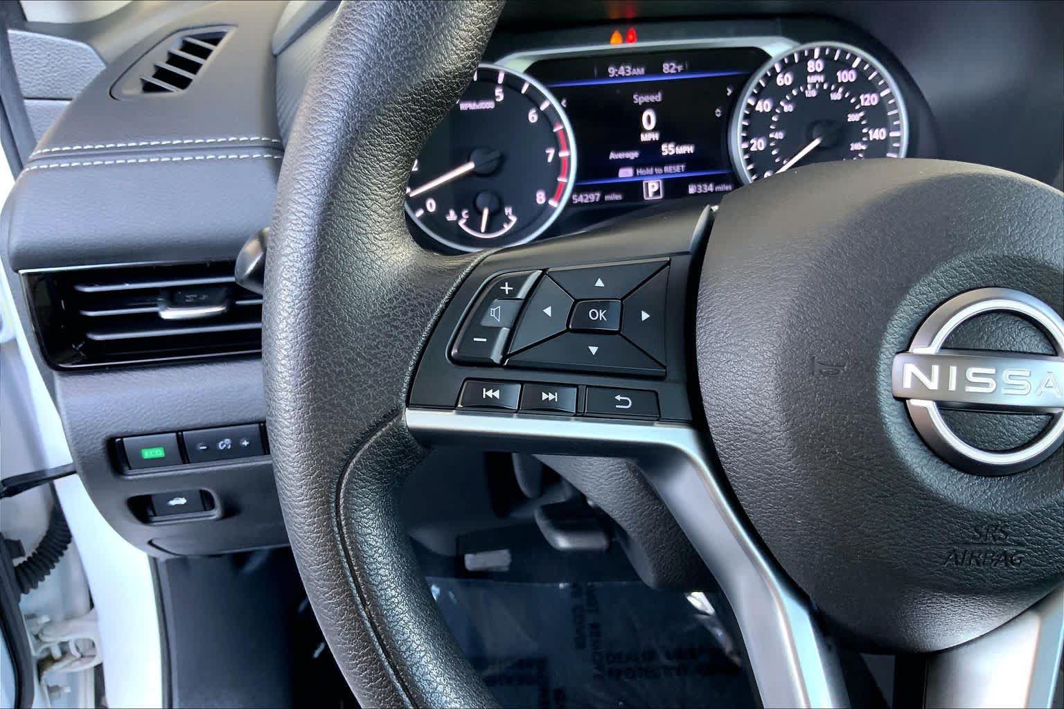 Used 2025 Nissan Sentra SV FWD image 24