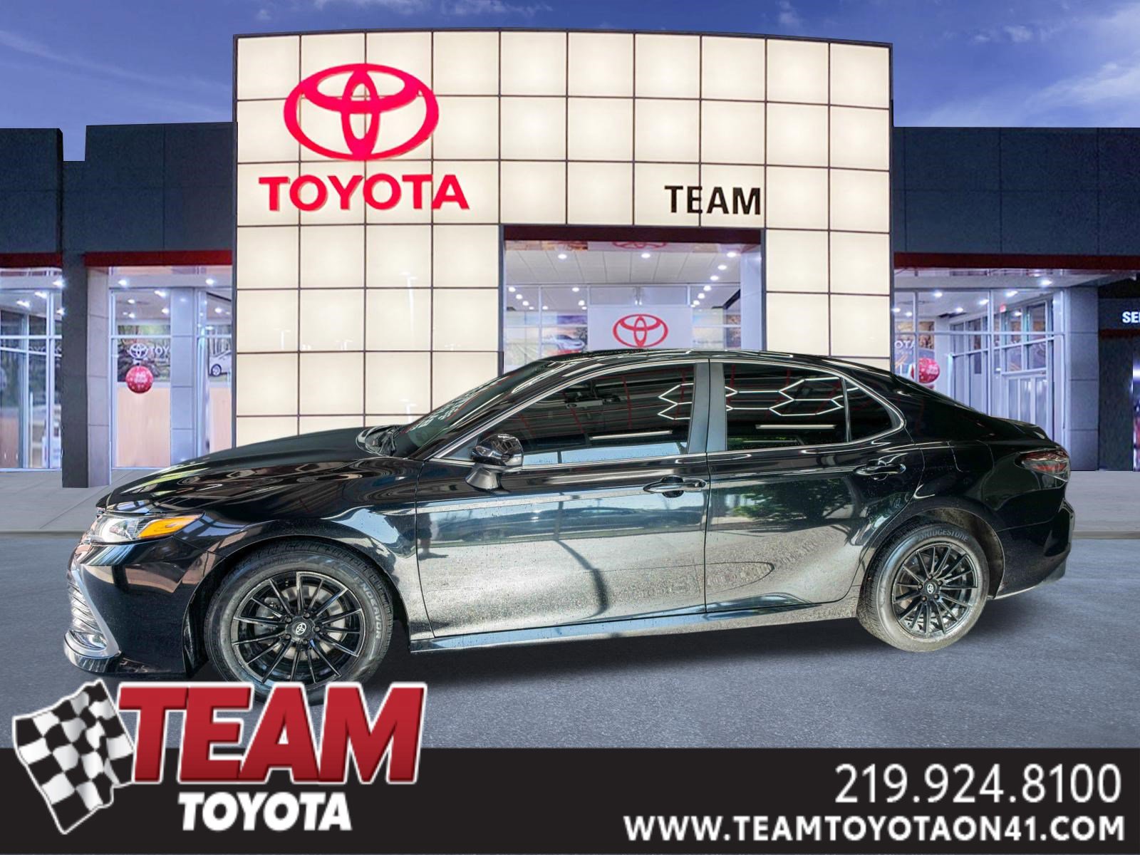 Used 2023 Toyota Camry LE FWD image 1