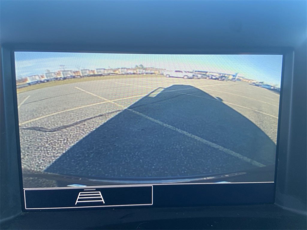 Certified 2022 GMC Terrain SLE w/ Driver Convenience Package image 15