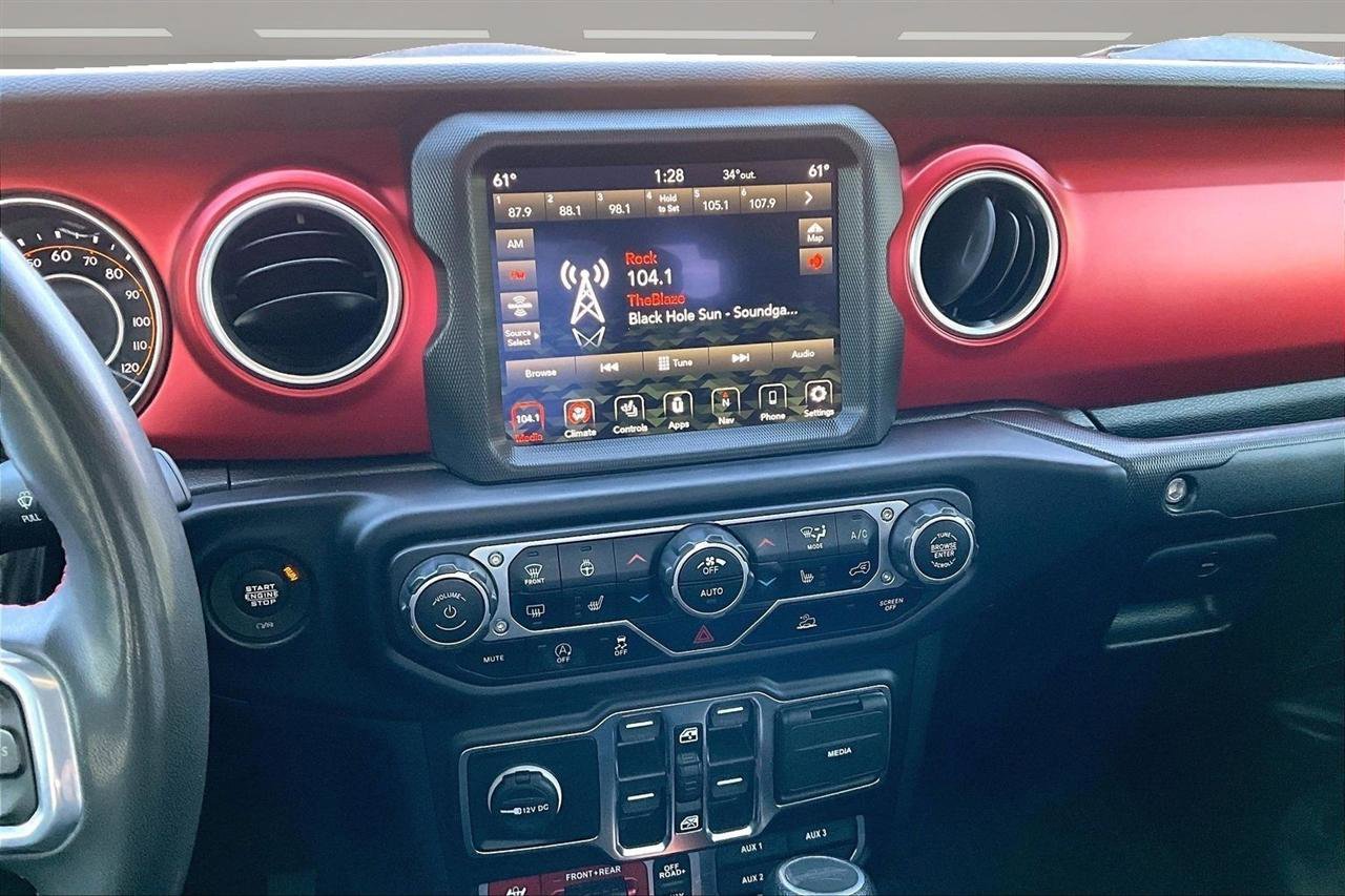 Used 2023 Jeep Gladiator Rubicon w/ LED Lighting Group image 11