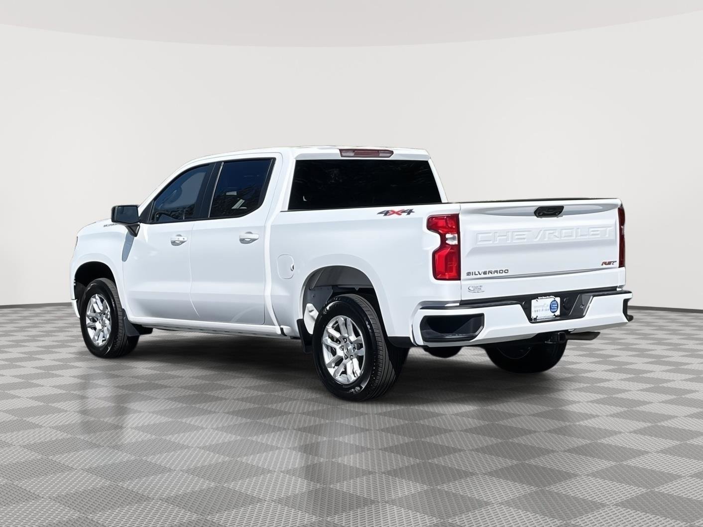 Used 2026 Chevrolet Silverado 1500 RST AWD/4WD image 10