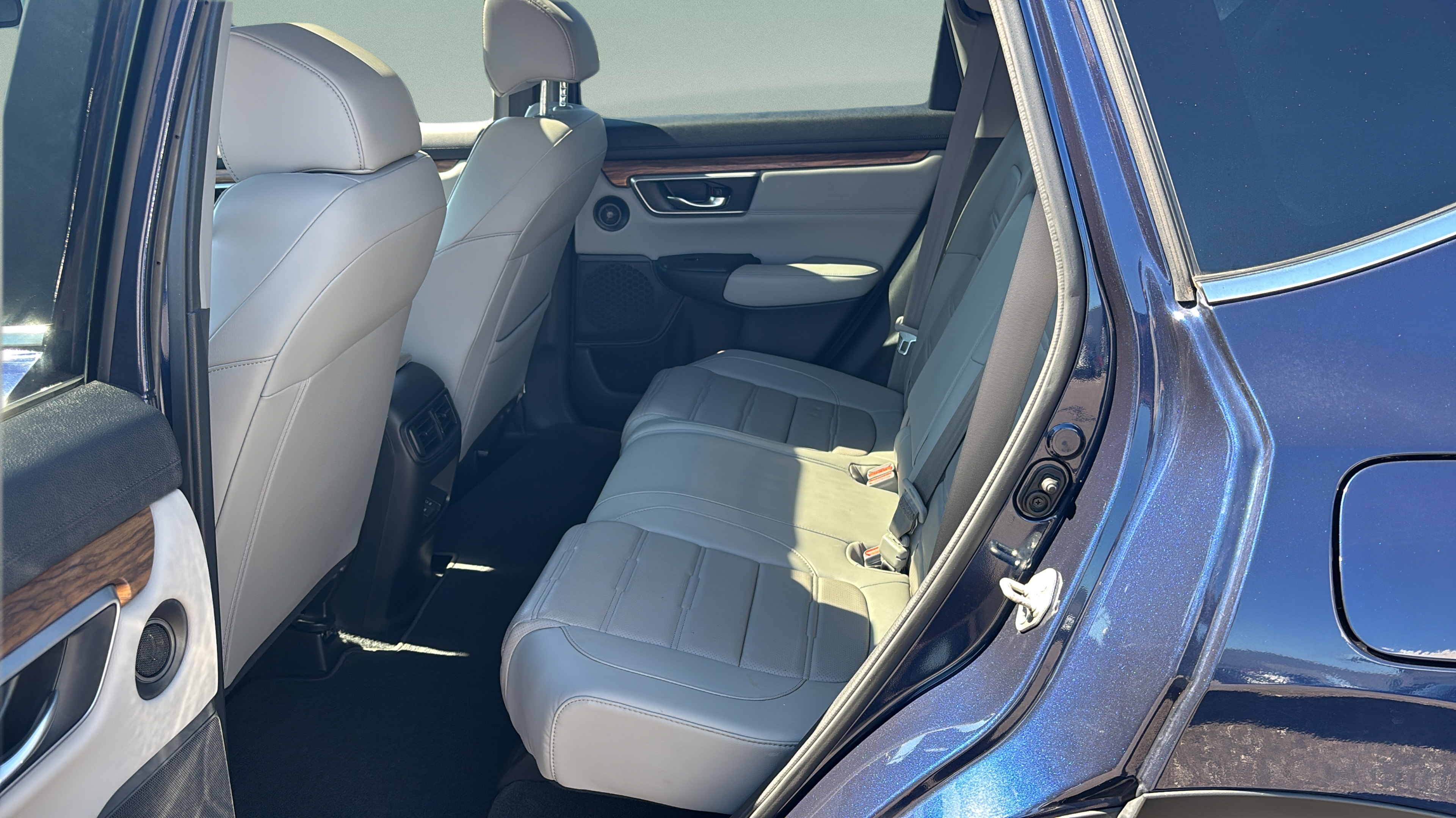 Used 2017 Honda CR-V EX-L image 19