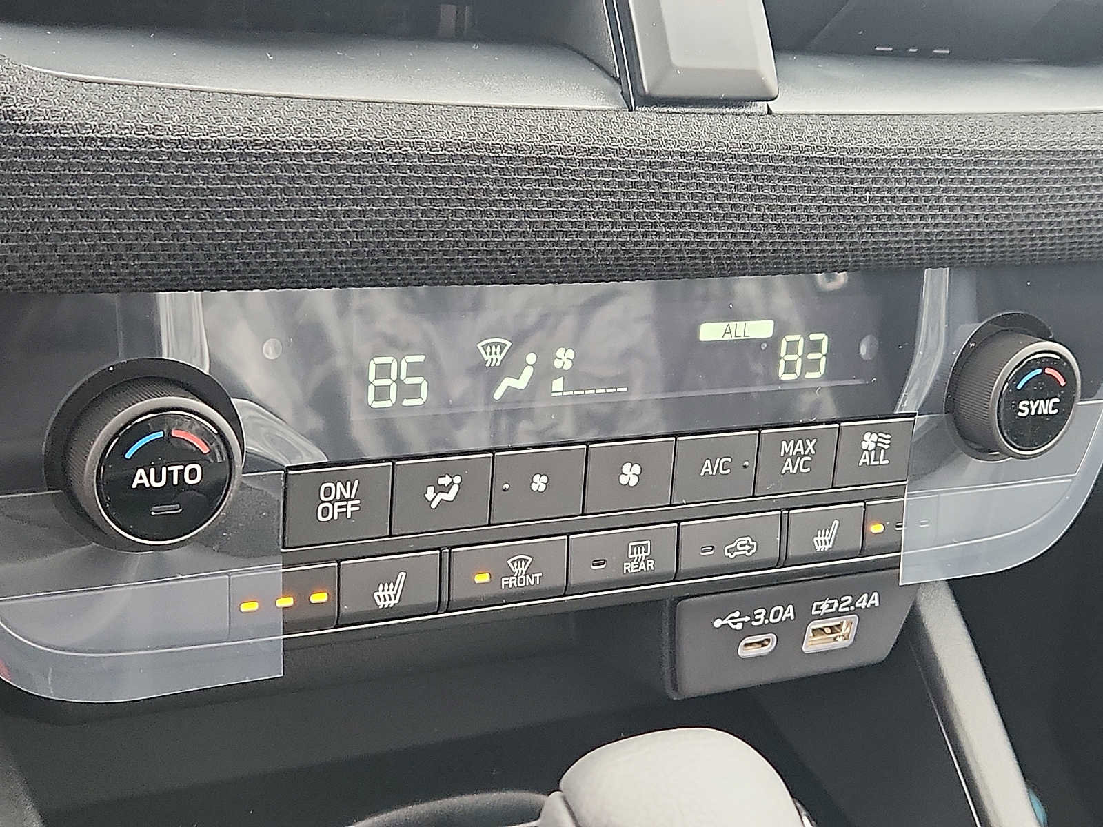 New 2026 Subaru Outback Limited image 9