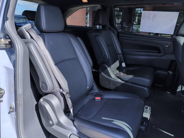 Used 2025 Honda Odyssey Sport-L image 25