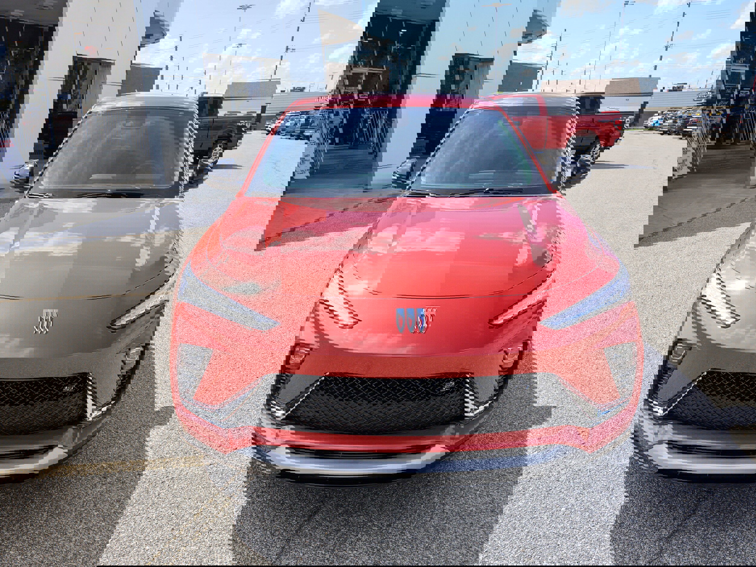 Used 2024 Buick Envista Sport Touring image 8