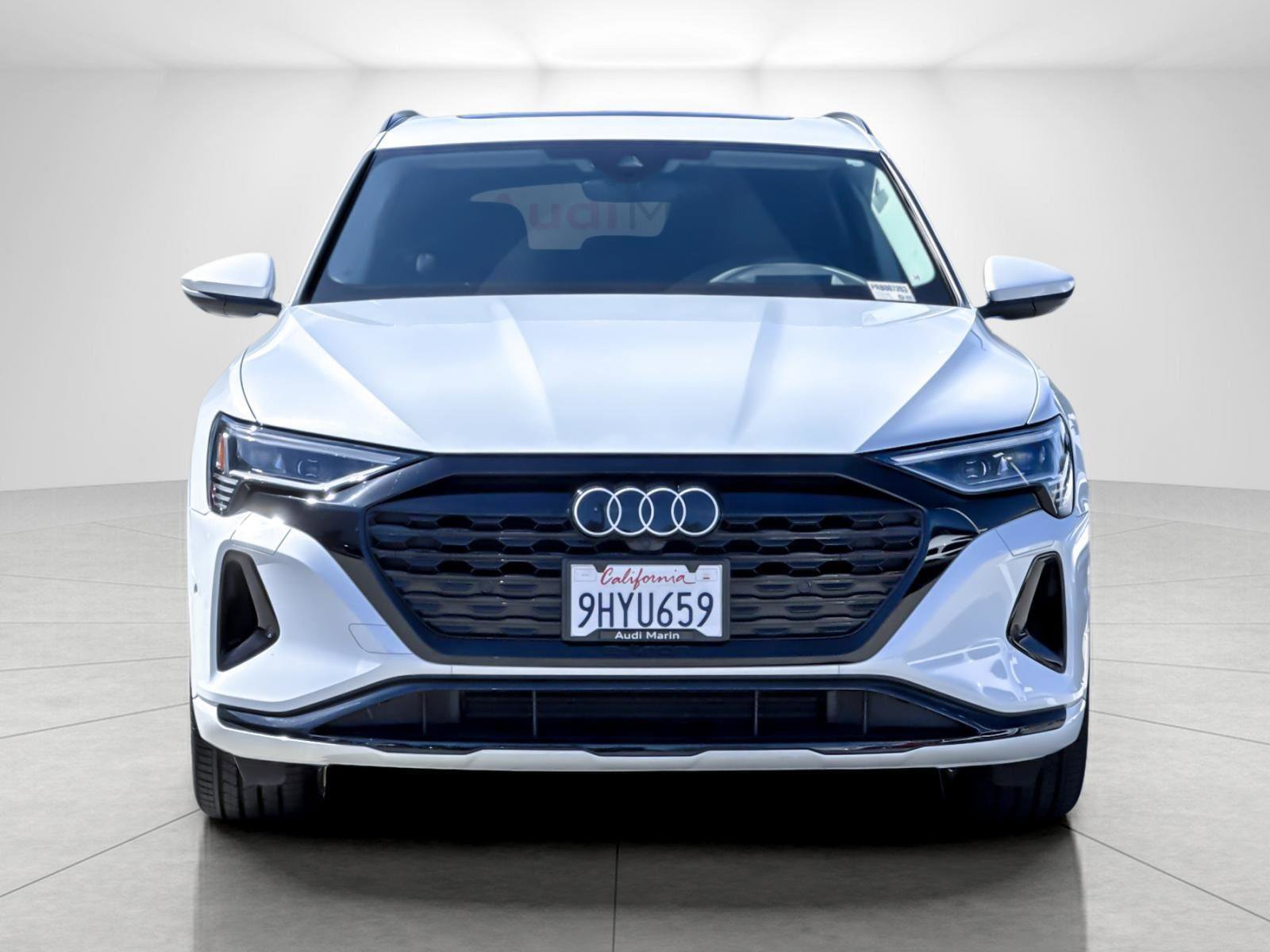 Used 2024 Audi Q8 e-tron Prestige w/ Prestige Package image 8
