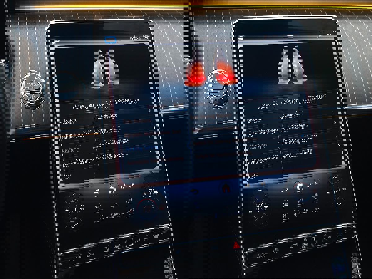 Used 2021 Mercedes-Benz S 580 4MATIC Sedan w/ Warmth & Comfort Package image 62