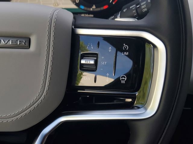 Used 2025 Land Rover Range Rover Sport SE AWD/4WD image 24
