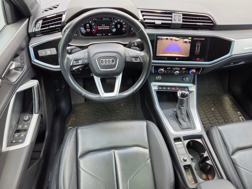 Used 2023 Audi Q3 2.0T Premium w/ Convenience Package AWD/4WD image 12