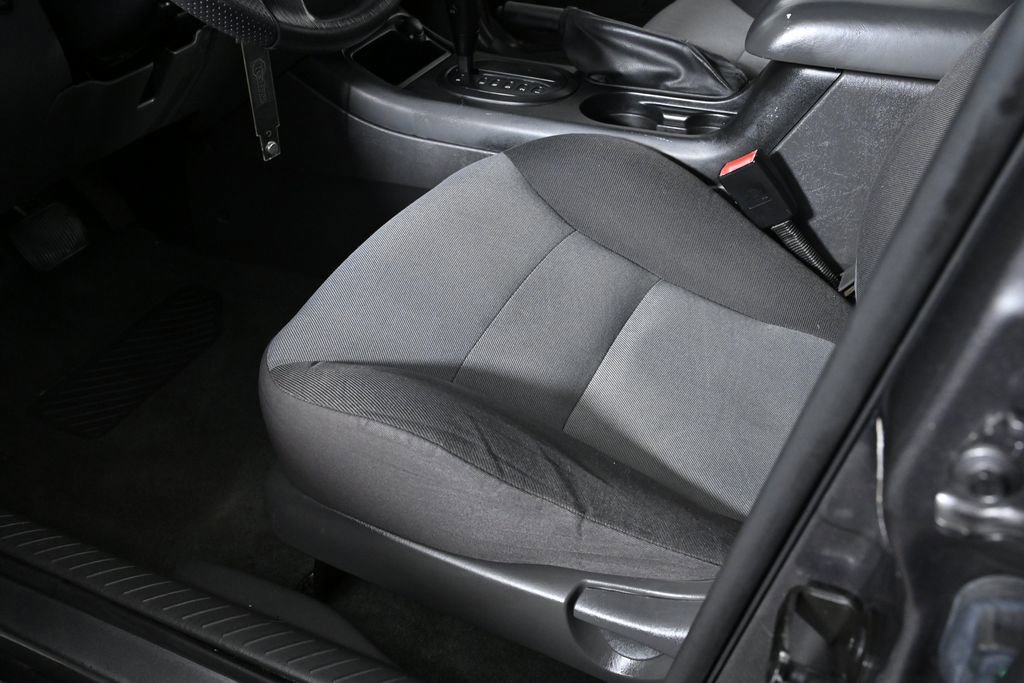 Used 2006 Ford Escape XLS image 18