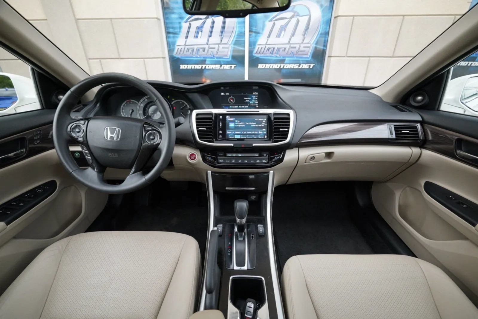 Used 2017 Honda Accord EX-L image 41