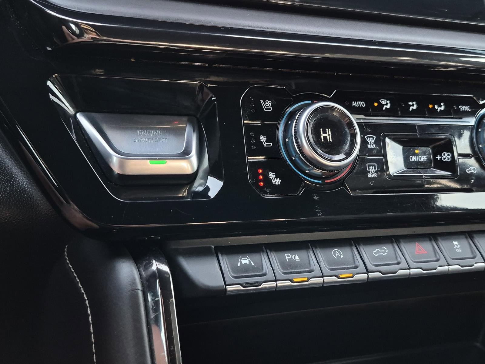 Certified 2023 GMC Sierra 1500 AT4X AWD/4WD image 33
