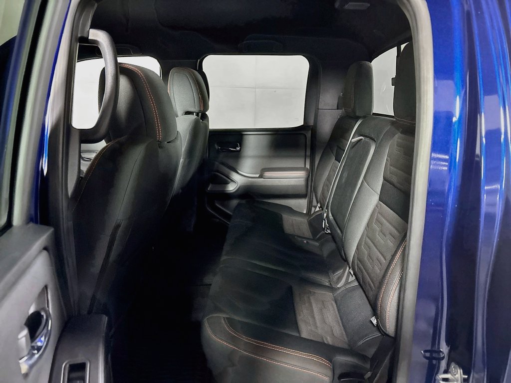 Used 2022 Nissan Frontier PRO-4X AWD/4WD image 20