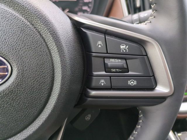 Used 2025 Subaru Outback Touring AWD/4WD image 31