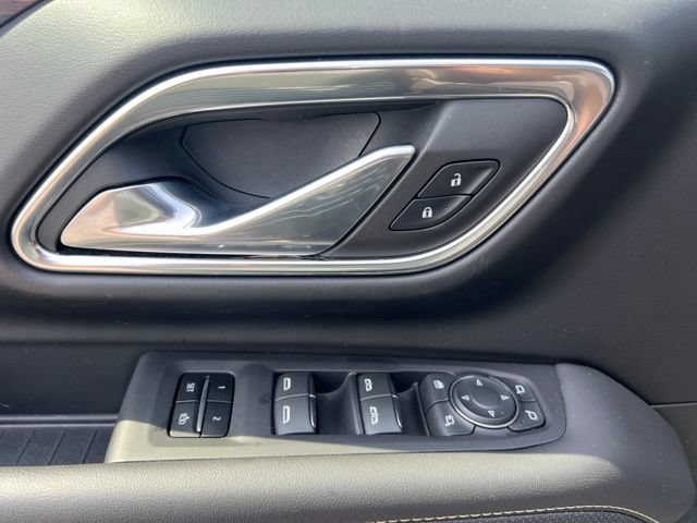 Used 2023 Chevrolet Tahoe Premier w/ Advanced Technology Package AWD/4WD image 27