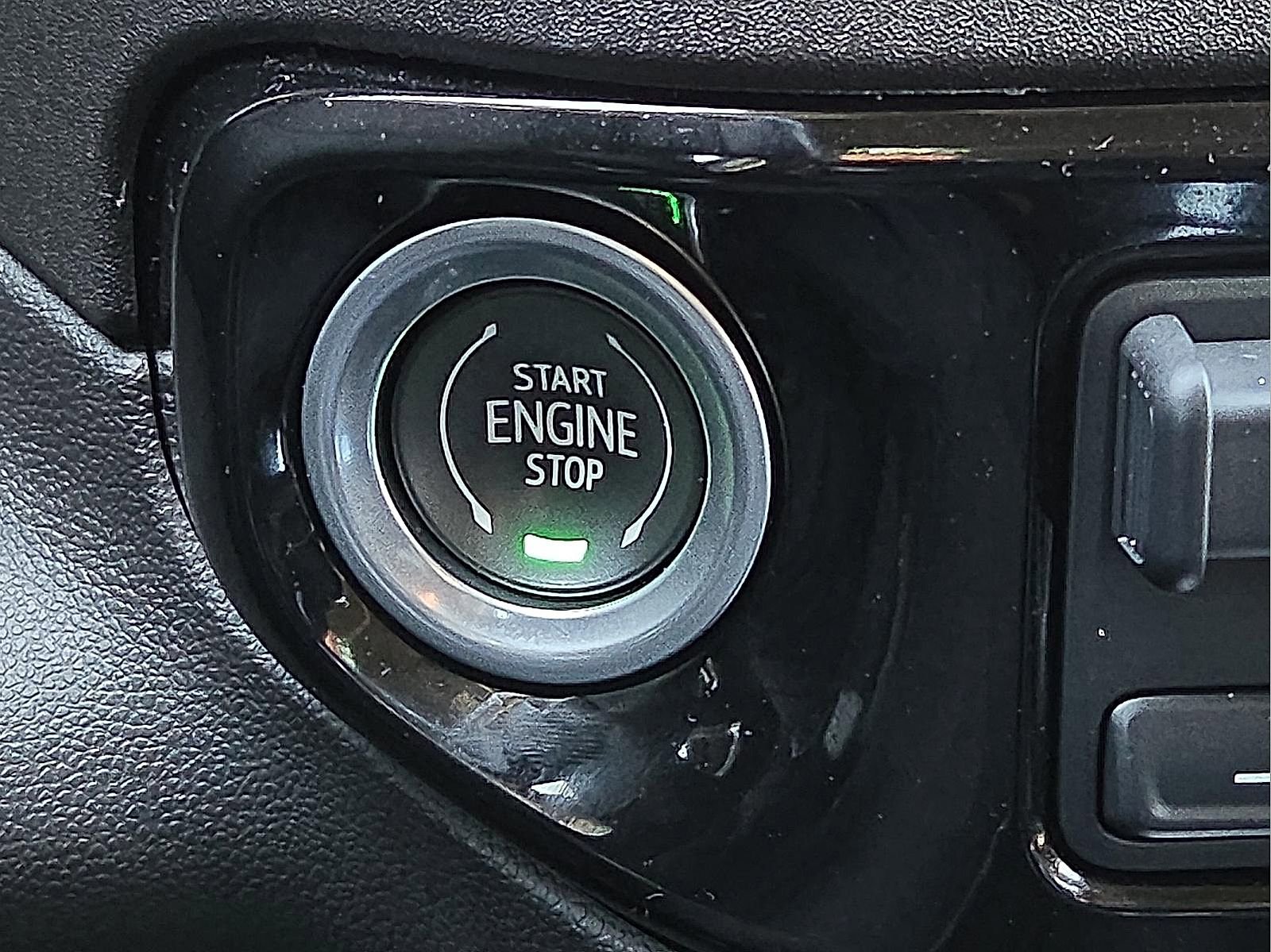 Certified 2022 GMC Sierra 1500 Elevation w/ Elevation Premium Package image 22