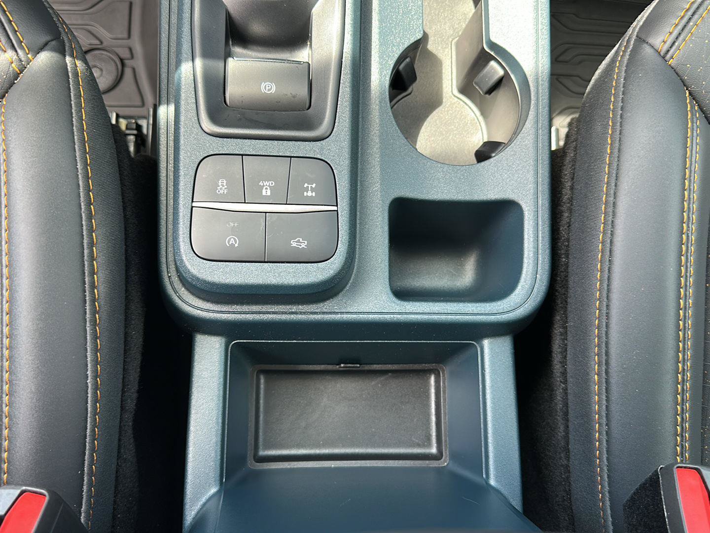 Certified 2025 Ford Maverick Tremor AWD/4WD image 21