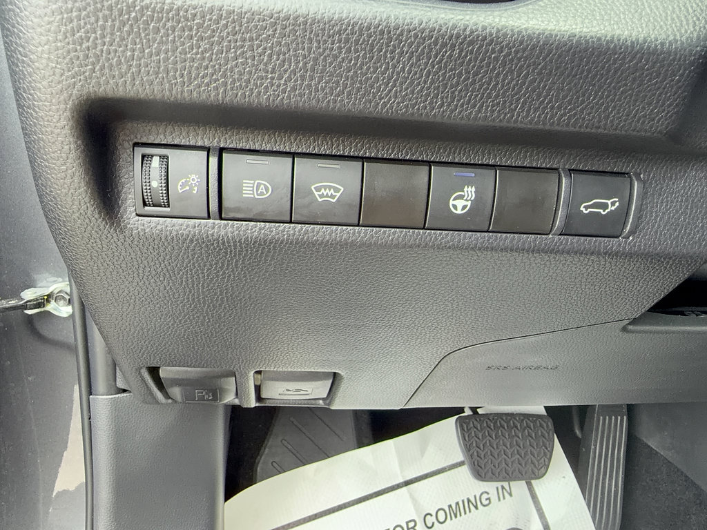Used 2025 Toyota RAV4 XLE Premium w/ Weather Package FWD image 28