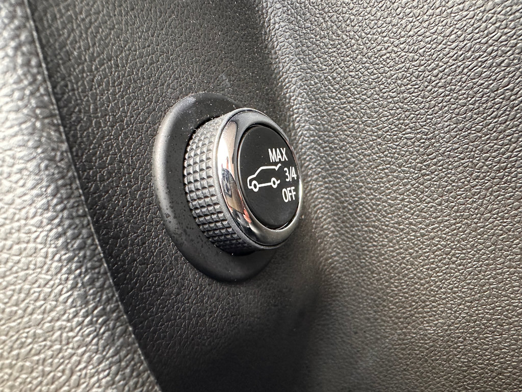 Used 2024 Cadillac XT4 Sport image 14