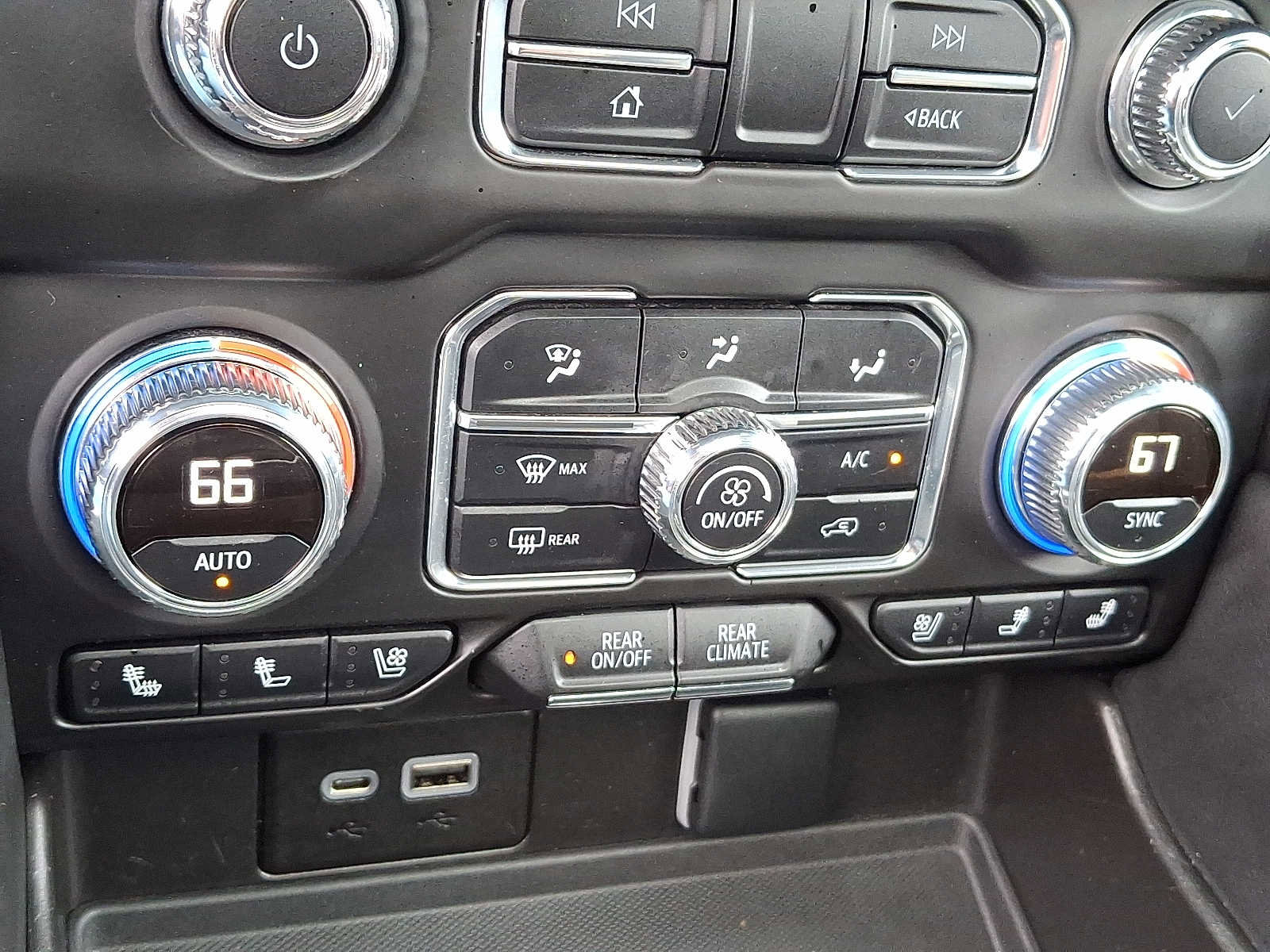 Used 2022 GMC Yukon AT4 image 19