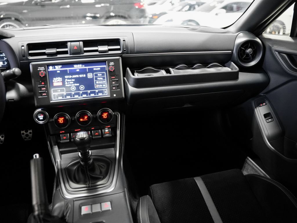 Used 2024 Toyota GR86 Premium image 22