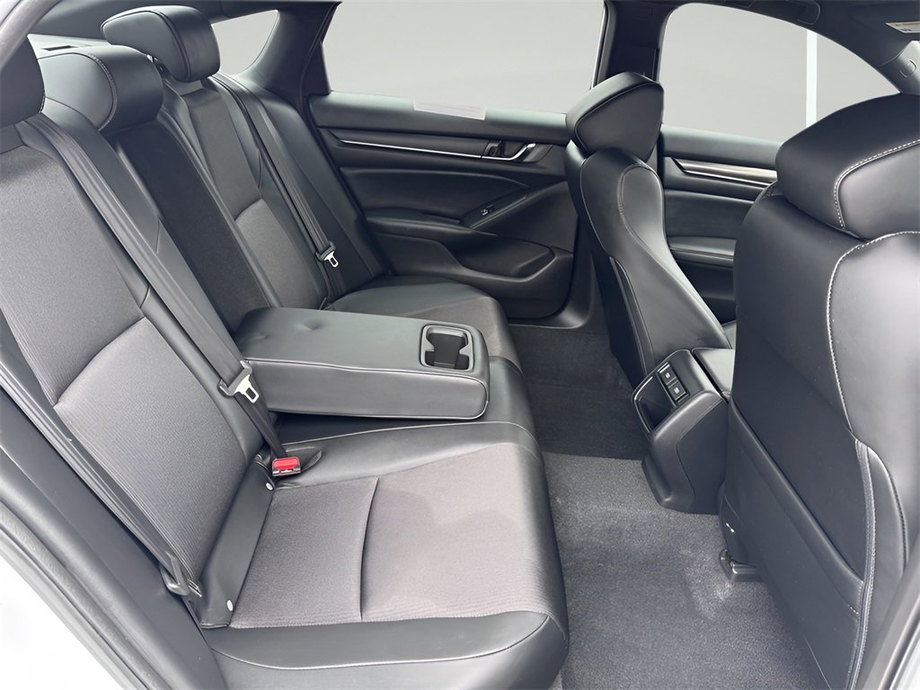 Used 2022 Honda Accord Sport image 31