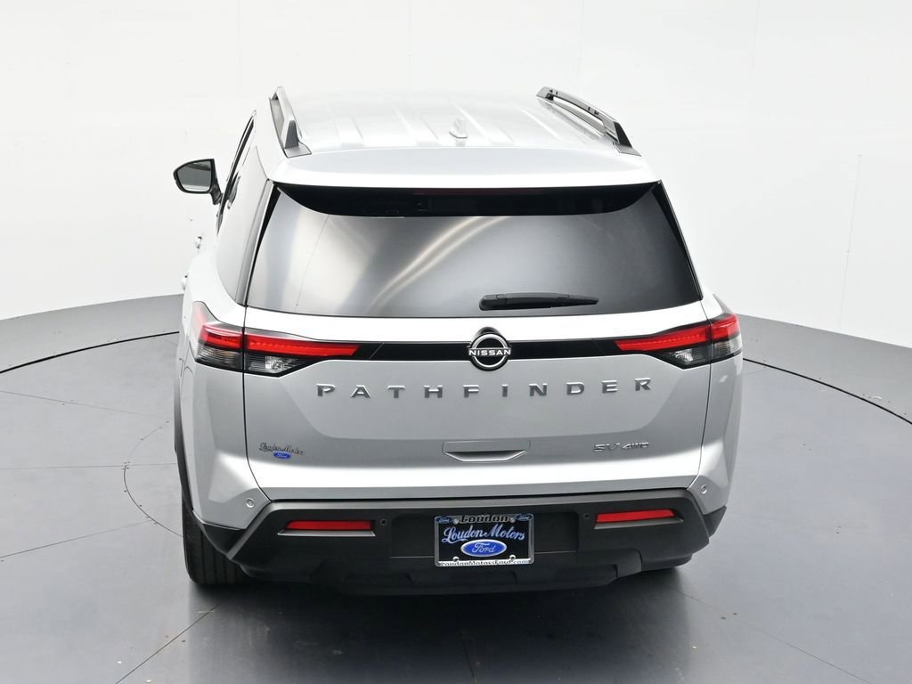 Used 2024 Nissan Pathfinder SV AWD/4WD image 44