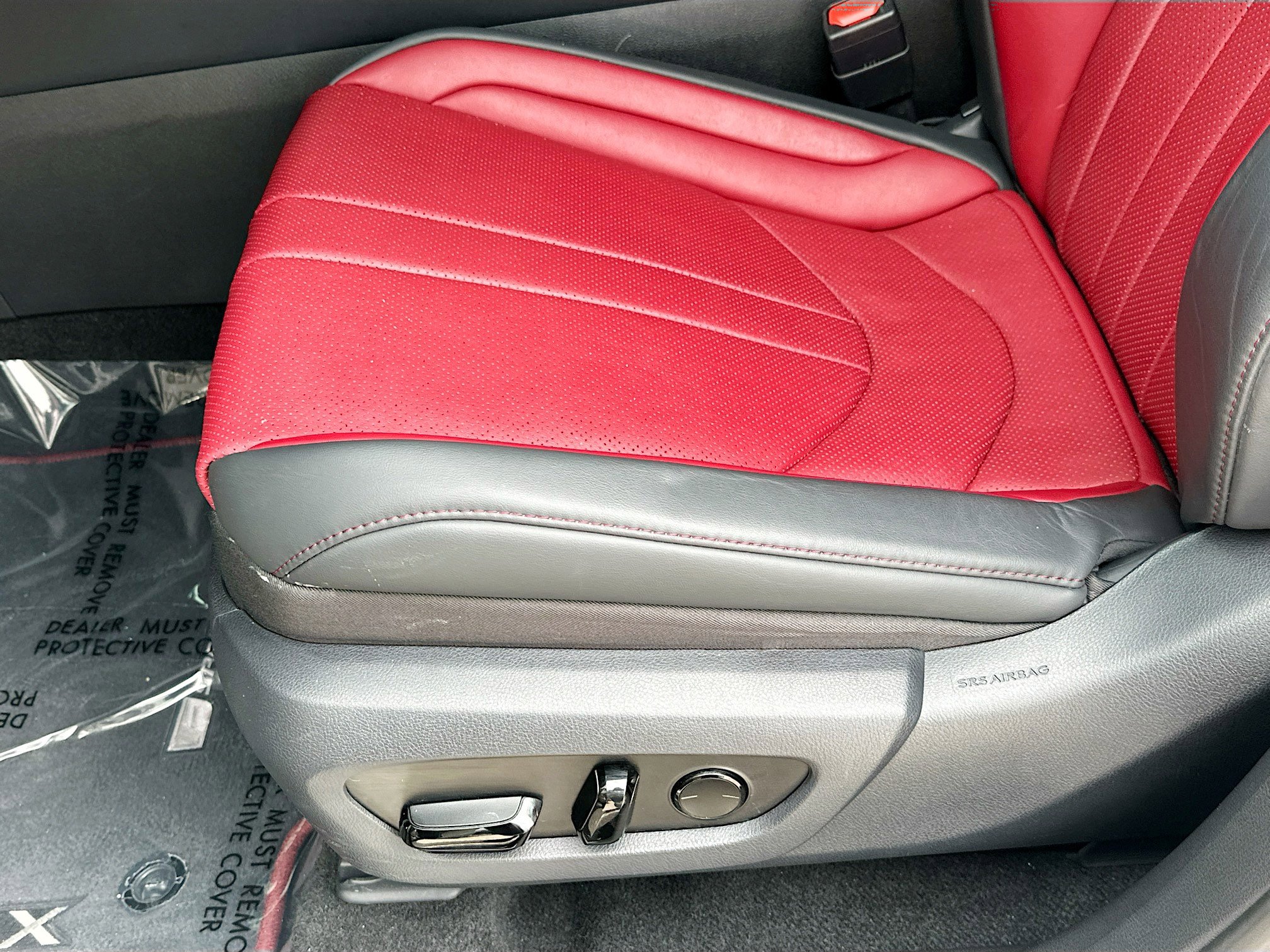 Used 2024 Lexus RX 350 F Sport w/ Convenience Package image 18